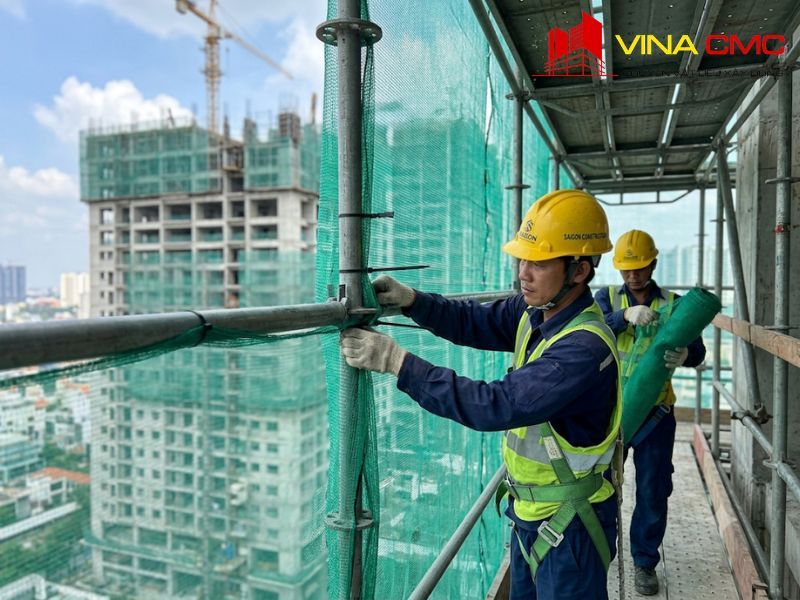 Quy Trình Lắp Đặt Lưới Bao Che An Toàn Chuẩn Kỹ Thuật HSE 9 Hướng dẫn thi công buộc lưới bao che chống bụi đúng kỹ thuật